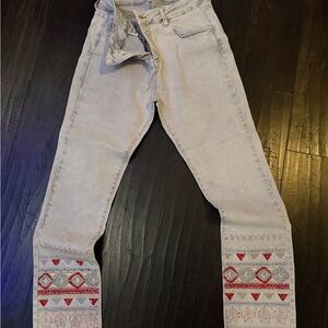 Embroidered Light Gray Women Jeans